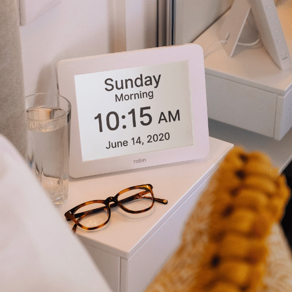 Robin Day Clock