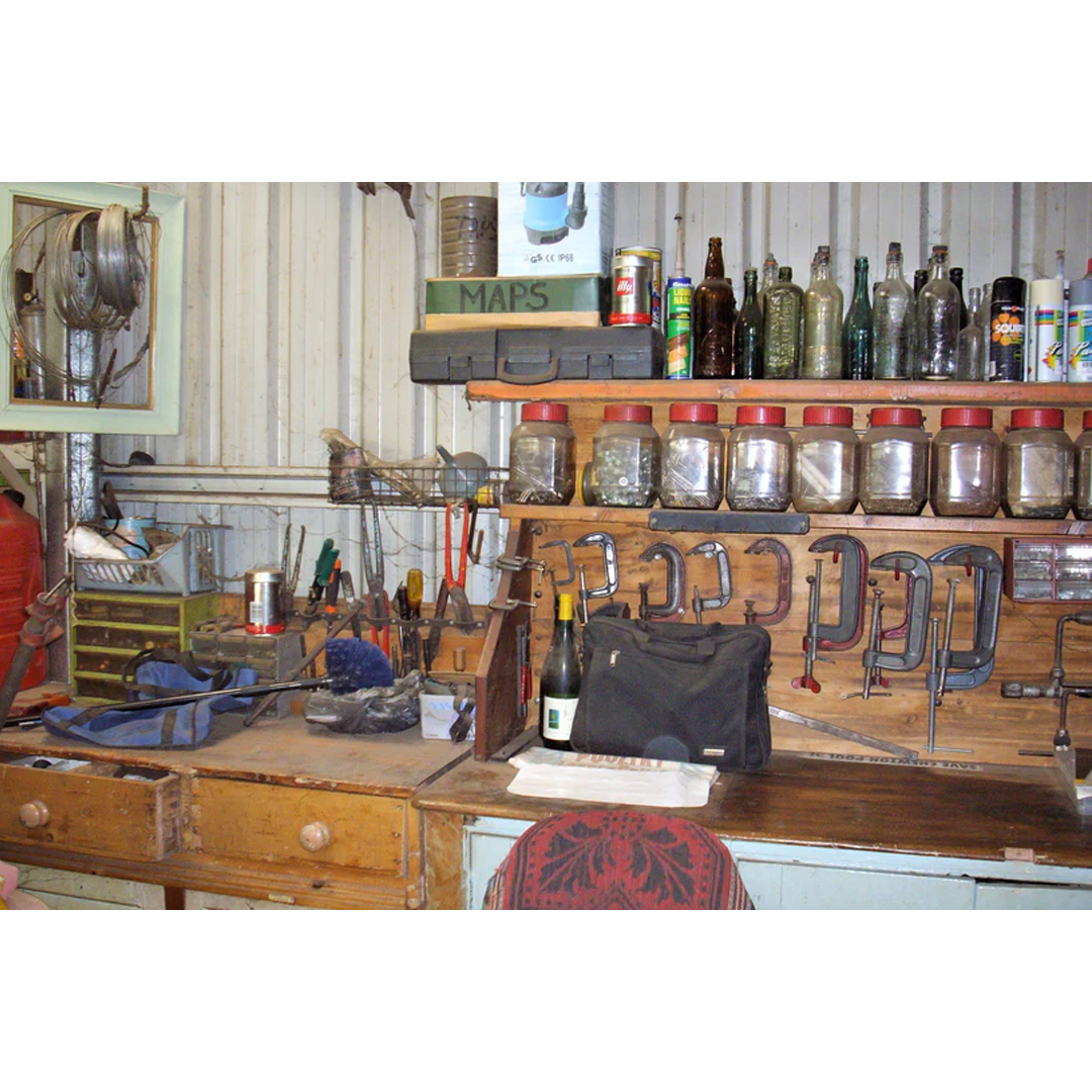 The Tool Shed - 12 Piece Puzzle