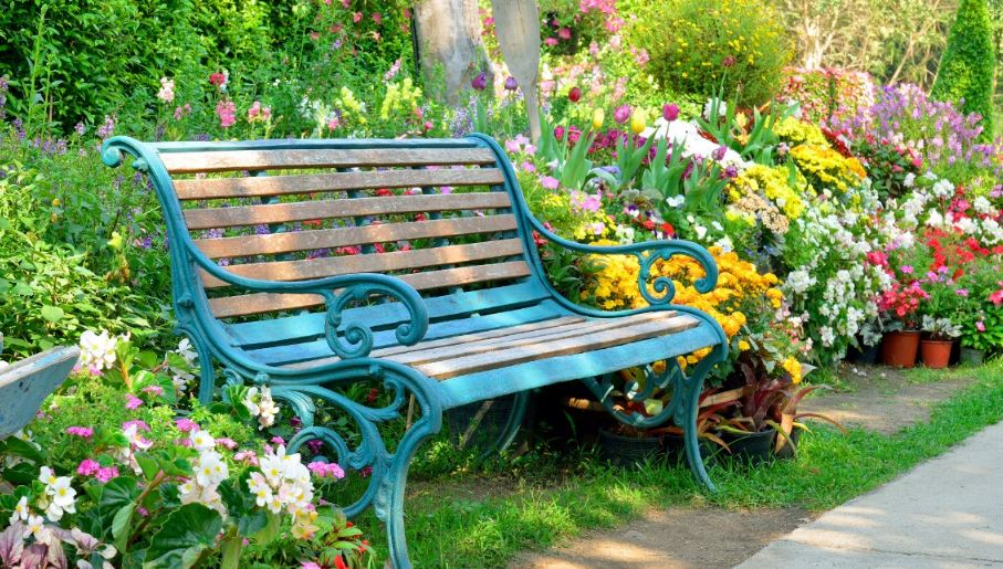 Garden Seat - 24 Piece Puzzle